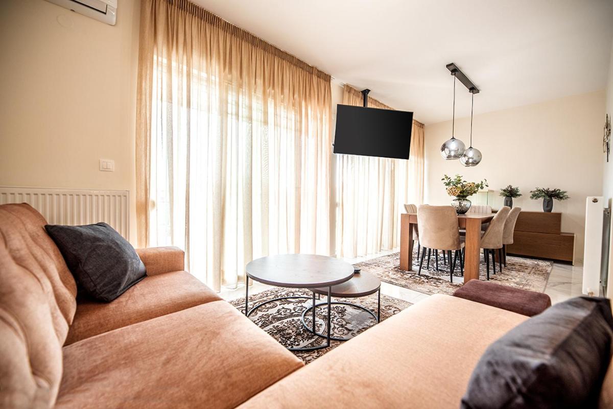 Central Luxury Apartment เทสซาโลนิกิ ภายนอก รูปภาพ