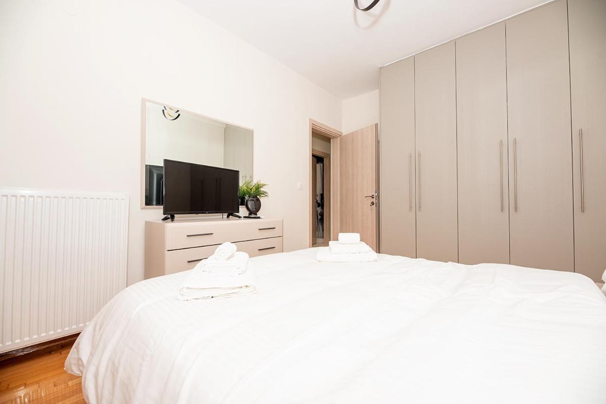 Central Luxury Apartment เทสซาโลนิกิ ภายนอก รูปภาพ